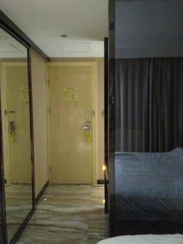 Xingbo Express Hotel Guilin Car Station Branch מראה חיצוני תמונה