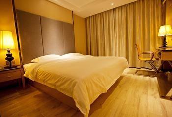 Xingbo Express Hotel Guilin Car Station Branch מראה חיצוני תמונה